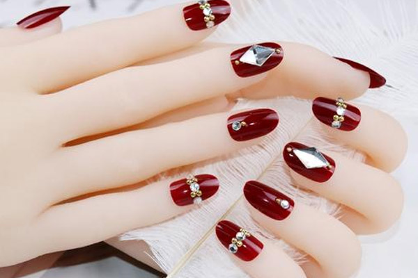 美甲培訓比較好的學校 美甲培訓比較好的學校